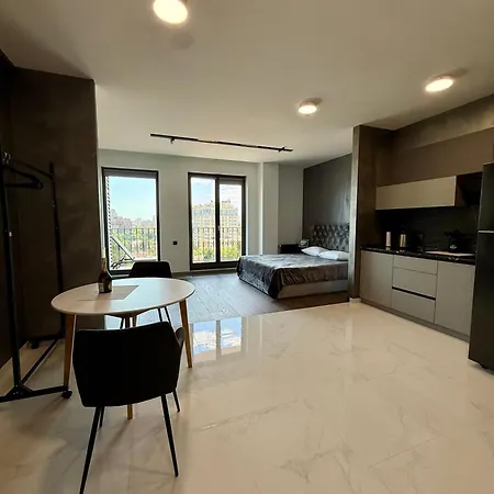 шикарні біля моря Apartment Odesa