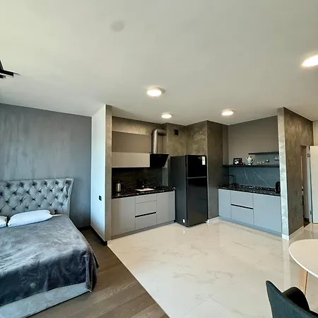 Apartment шикарні біля моря Odesa